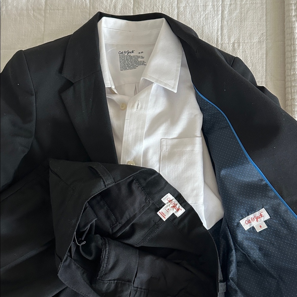 CAT & JACK Suit Set - Picture 3 of 4